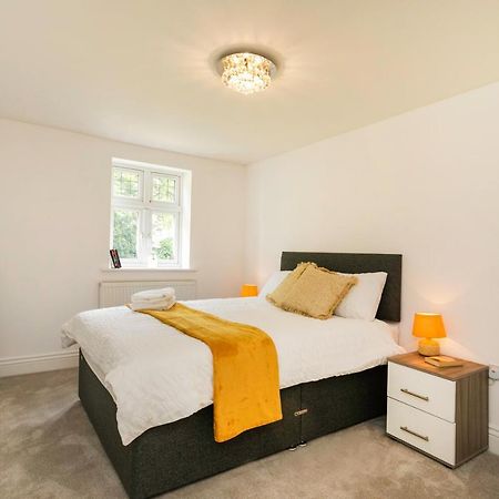 ✰Onpoint -Large 2 Bedroom Apt With Parking!✰ Nottingham Exterior photo