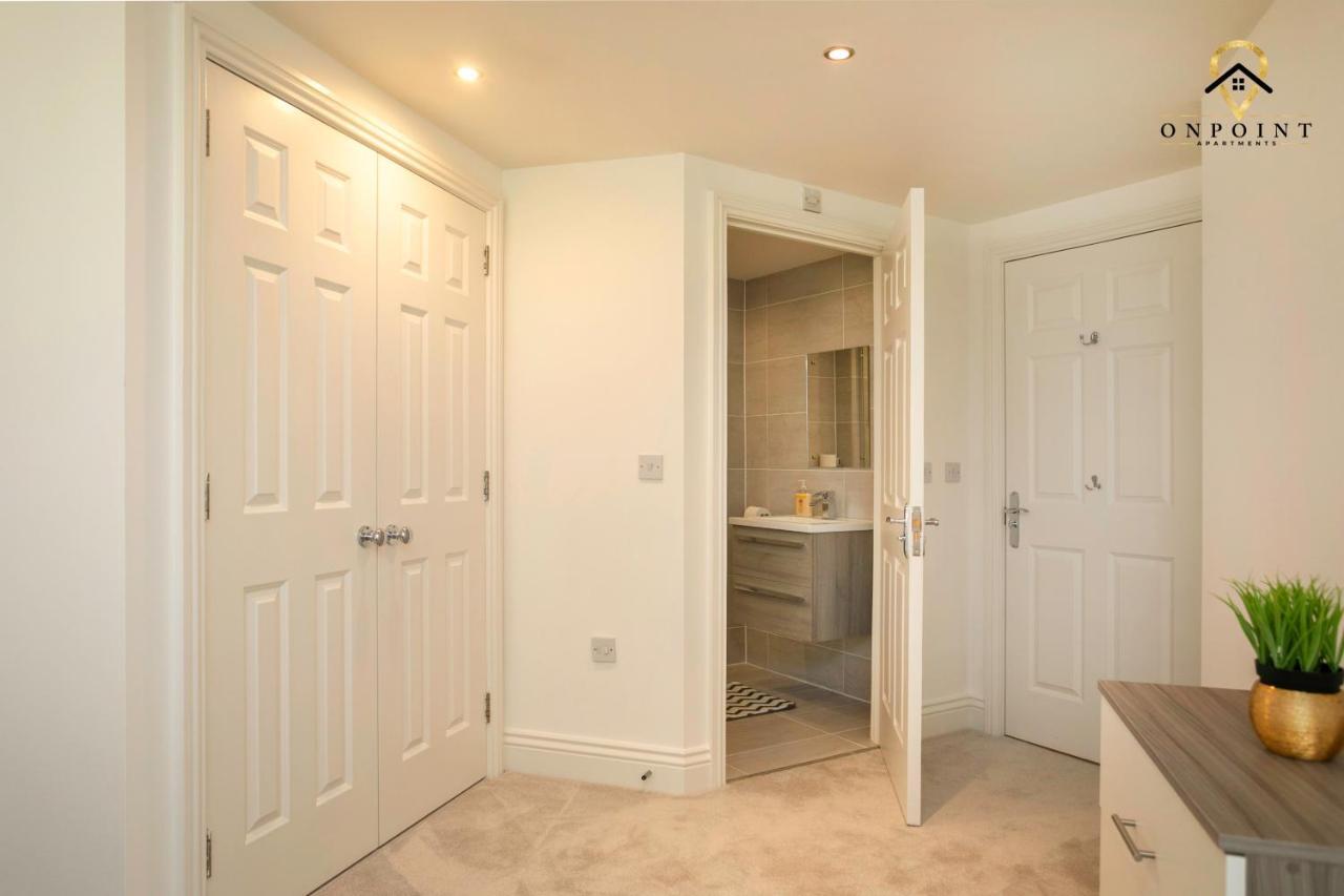 ✰Onpoint -Large 2 Bedroom Apt With Parking!✰ Nottingham Exterior photo