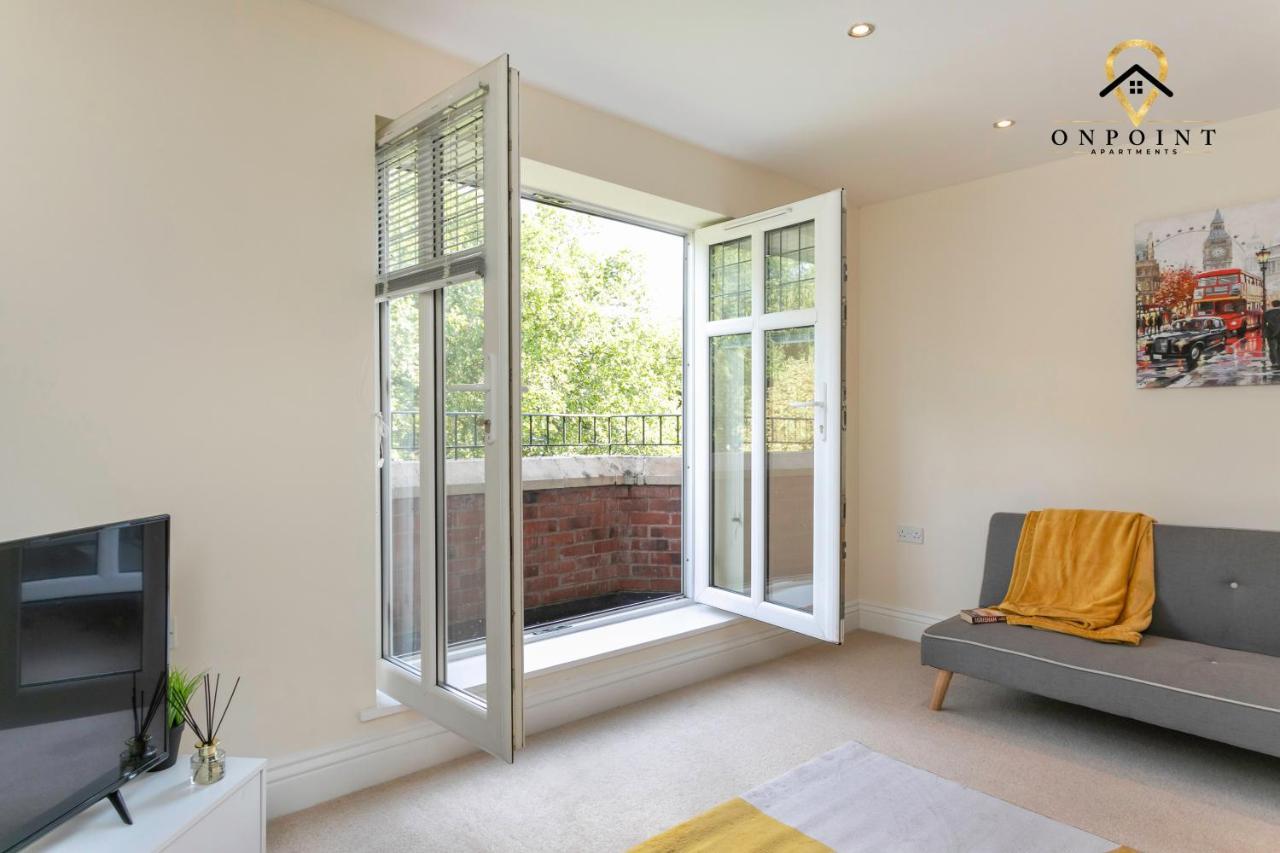 ✰Onpoint -Large 2 Bedroom Apt With Parking!✰ Nottingham Exterior photo