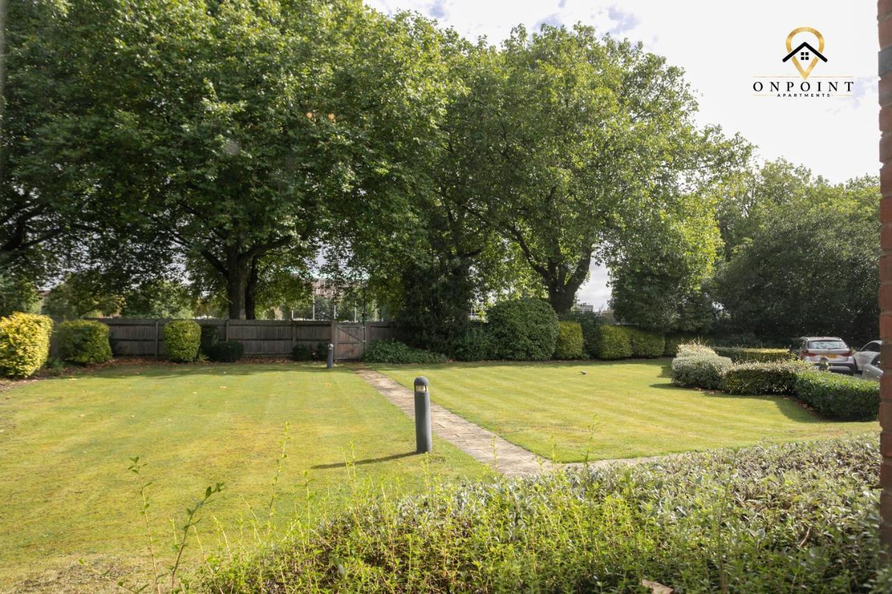 ✰Onpoint -Large 2 Bedroom Apt With Parking!✰ Nottingham Exterior photo