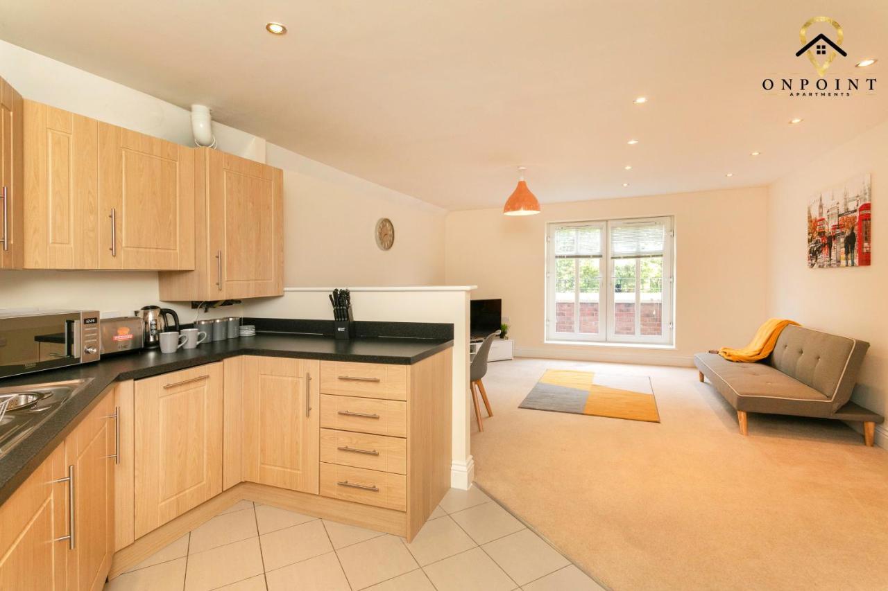 ✰Onpoint -Large 2 Bedroom Apt With Parking!✰ Nottingham Exterior photo